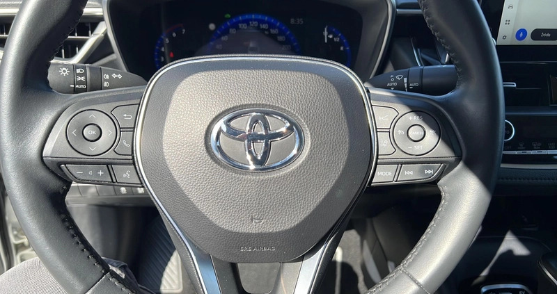 Toyota Corolla cena 103900 przebieg: 41136, rok produkcji 2022 z Tychy małe 352